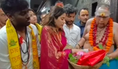 janhvi kapoor, Shikhar Pahariya, jawan director Atlee, ujjain Mahakaleshwar temple- India TV Hindi