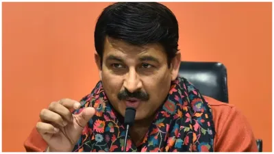 Manoj Tiwari reacted to Udayanidhi Maran statement said the people of the country will teach him a l- India TV Hindi