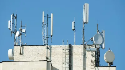 Mobile Tower Installation Fraud- India TV Hindi