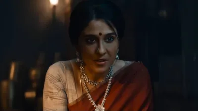 'जाट' में लेडी विलेन बनकर सनी देओल से पंगा लेने वाली अभिनेत्री कोई और नहीं बल्कि साउथ एक्ट्रेस रेजिना कैसेंड्रा हैं। जी हां, साउथ की इस खूबसूरत हसीना ही जाट में नेगेटिव भूमिका निभा रही हैं।