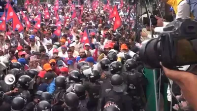 नेपाल में राजशाही के समर्थन में बड़ा प्रदर्शन, हिंदू देश का दर्जा बहाल करने  की मांग, पूर्व डिप्टी पीएम गिरफ्तार - India TV Hindi