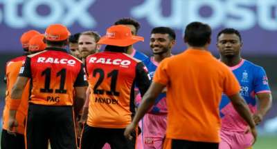 इंडियन प्रीमियर लीग 2021 के 40वें मुकाबले में सनराइजर्स हैदराबाद ने जेसन रॉय (60) और कप्तान केन (51) विलियमसन के अर्द्धशतकीय पारी से राजस्थान रॉयल्स को 7 विकेट से हरा दिया। &amp;nbsp;