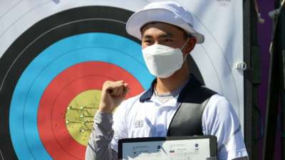 17 वर्षीय कोरियाई तीरंदाज किम जे डिओक को 100 सालों में सबसे महान प्रतिभा माना जाता है। उन्होंने रैंकिंग राउंड में 688 प्वॉइंट्स के साथ नंबर-1 का स्थान हासिल किया है।