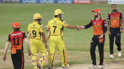 चेन्नई सुपर किंग्स ने आईपीएल 2021 के 44वें मुकाबले में हैदराबाद को 6 विकेट से हराकर प्लेऑफ के लिए क्वालीफाई कर लिया है।