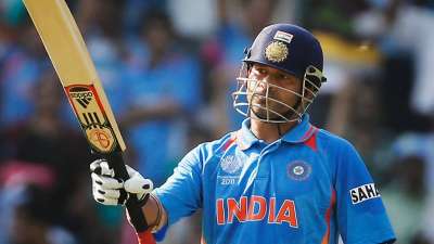 सचिन तेंदुलकर ने इंटरनेशनल क्रिकेट के सभी फॉर्मेट मिलाकर भारत के लिए 34357 रन बनाए हैं।