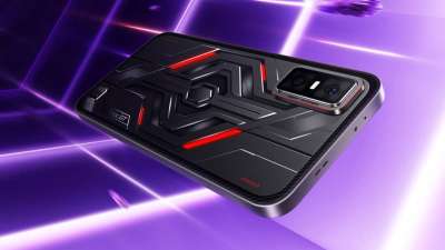 Infinix ने अपना एक और गेमिंग स्मार्टफोन GT 30 Pro 5G भारत में लॉन्च कर दिया है। इनफिनिक्स का यह फोन पिछले साल आए GT 20 Pro का अपग्रेड है। इसमें 12GB रैम, 5500mAh की दमदार बैटरी, बाईपास चार्जिंग समेत कई तगड़े फीचर्स दिए गए हैं। इसके अलावा यह फोन वायर्ड और वायरलेस चार्जिंग फीचर से लैस है। Infinix ने अपना एक और गेमिंग स्मार्टफोन GT 30 Pro 5G भारत में लॉन्च कर दिया है। इनफिनिक्स का यह फोन पिछले साल आए GT 20 Pro का अपग्रेड है। इसमें 12GB रैम, 5500mAh की दमदार बैटरी, बाईपास चार्जिंग समेत कई तगड़े फीचर्स दिए गए हैं। इसके अलावा यह फोन वायर्ड और वायरलेस चार्जिंग फीचर से लैस है।