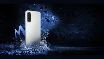 Samsung Galaxy M17 5G की कीमत में भारी कटौती की गई है। सैमसंग का यह दमदार फोन हाल ही में लॉन्च हुआ है। ई-कॉमर्स वेबसाइट अमेजन पर सैमसंग का यह फोन महज 12,499 रुपये में मिल रहा है। फोन की कीमत में 4,000 रुपये की बड़ी कटौती की गई है। फोन में 50MP कैमरा, 5000mAh बैटरी समेत कई तगड़े फीचर्स मिलते हैं। Samsung Galaxy M17 5G की कीमत में भारी कटौती की गई है। सैमसंग का यह दमदार फोन हाल ही में लॉन्च हुआ है। ई-कॉमर्स वेबसाइट अमेजन पर सैमसंग का यह फोन महज 12,499 रुपये में मिल रहा है। फोन की कीमत में 4,000 रुपये की बड़ी कटौती की गई है। फोन में 50MP कैमरा, 5000mAh बैटरी समेत कई तगड़े फीचर्स मिलते हैं।