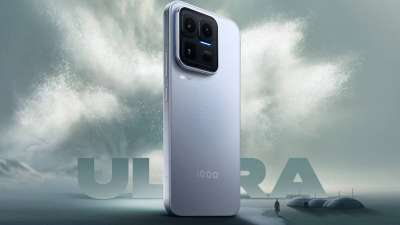 iQOO ने एक और धमाकेदार गेमिंग फोन लॉन्च हो गया है। यह फोन 7400mAh की दमदार बैटरी, 24GB रैम समेत कई तगड़े फीचर्स दिए गए हैं। इस फ्लैगशिप फोन को सबसे तगड़े प्रोसेसर Qualcomm Snapdragon 8 Elite Gen 5 प्रोसेसर के साथ पेश किया गया है। इसके अलावा फोन में और भी कई दमदार फीचर्स मिलेंगे। iQOO ने एक और धमाकेदार गेमिंग फोन लॉन्च हो गया है। यह फोन 7400mAh की दमदार बैटरी, 24GB रैम समेत कई तगड़े फीचर्स दिए गए हैं। इस फ्लैगशिप फोन को सबसे तगड़े प्रोसेसर Qualcomm Snapdragon 8 Elite Gen 5 प्रोसेसर के साथ पेश किया गया है। इसके अलावा फोन में और भी कई दमदार फीचर्स मिलेंगे।