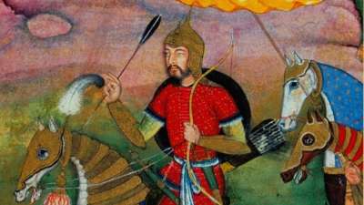 दूसरे मुगल बादशाह हुमायूं की जिंदगी तमाम उतार चढ़ावों से भरी रही है। हुमायूं का जन्म 6 मार्च 1508 को काबुल में हुआ था। 26 दिसंबर 1530 को अपने पिता बाबर की मौत के बाद वह बादशाह बना था। हुमायूं की जिंदगी किसी फिल्मी कहानी से कम नहीं रही। आइए, जानते हैं उसकी जिंदगी से जुड़ी 6 दिलचस्प बातें। दूसरे मुगल बादशाह हुमायूं की जिंदगी तमाम उतार चढ़ावों से भरी रही है। हुमायूं का जन्म 6 मार्च 1508 को काबुल में हुआ था। 26 दिसंबर 1530 को अपने पिता बाबर की मौत के बाद वह बादशाह बना था। हुमायूं की जिंदगी किसी फिल्मी कहानी से कम नहीं रही। आइए, जानते हैं उसकी जिंदगी से जुड़ी 6 दिलचस्प बातें।
