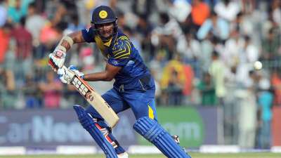 ODI क्रिकेट में विकेटकीपर के तौर पर सबसे ज्यादा रन बनाने का रिकॉर्ड श्रीलंका के पूर्व क्रिकेटर कुमार संगकारा के नाम है। संगकारा ने अपने करियर में विकेटकीपर के तौर पर 360 मैच खेले और इस दौरान वह 340 पारियों में 43.74 के औसत से 13341 रन बनाए थे। इस दौरान वह 23 शतक लगाने में कामयाब रहे थे, वहीं इस दौरान उनके बल्ले से 91 अर्धशतकीय पारी देखने को मिली है। ODI क्रिकेट में विकेटकीपर के तौर पर सबसे ज्यादा रन बनाने का रिकॉर्ड श्रीलंका के पूर्व क्रिकेटर कुमार संगकारा के नाम है। संगकारा ने अपने करियर में विकेटकीपर के तौर पर 360 मैच खेले और इस दौरान वह 340 पारियों में 43.74 के औसत से 13341 रन बनाए थे। इस दौरान वह 23 शतक लगाने में कामयाब रहे थे, वहीं इस दौरान उनके बल्ले से 91 अर्धशतकीय पारी देखने को मिली है।