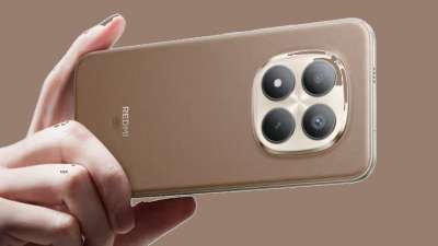 Xiaomi ने Redmi Note 15 सीरीज के दो फोन की कीमत एक झटके में बढ़ा दी है। चीनी कंपनियां पिछले कुछ महीने में अपने मिड और बजट सेगमेंट वाले फोन की कीमत में लगातार इजाफा कर रही हैं। AI डेटा सेंटर की वजह से मेमोरी कंपोनेंट की सप्लाई चेन प्रभावित हुई है, जिसकी वजह से फोन बनाने वाली कंपनियों को महंगे में ये कंपोनेंट खरीदने पड़ रहे हैं। Xiaomi ने Redmi Note 15 सीरीज के दो फोन की कीमत एक झटके में बढ़ा दी है। चीनी कंपनियां पिछले कुछ महीने में अपने मिड और बजट सेगमेंट वाले फोन की कीमत में लगातार इजाफा कर रही हैं। AI डेटा सेंटर की वजह से मेमोरी कंपोनेंट की सप्लाई चेन प्रभावित हुई है, जिसकी वजह से फोन बनाने वाली कंपनियों को महंगे में ये कंपोनेंट खरीदने पड़ रहे हैं।