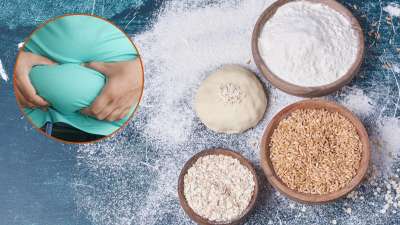 जब भी बात वेट लॉस या ज़िद्दी बेली फैट कम करने की आती है तो आप कितना खा रहे हैं सिर्फ ये काफी नहीं है। बल्कि आप किस अनाज का आटा खा हैं यह जानना भी बेहद ज़रूरी है। डॉक्टर हंसा योगेंद्र बता रही हैं कि बेली फैट को कम करने के लिए डाइट में किन अनाज की रोटियों को खाएं?
जब भी बात वेट लॉस या ज़िद्दी बेली फैट कम करने की आती है तो आप कितना खा रहे हैं सिर्फ ये काफी नहीं है। बल्कि आप किस अनाज का आटा खा हैं यह जानना भी बेहद ज़रूरी है। डॉक्टर हंसा योगेंद्र बता रही हैं कि बेली फैट को कम करने के लिए डाइट में किन अनाज की रोटियों को खाएं?