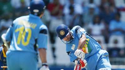 ODI क्रिकेट के इतिहास में सबसे ज्यादा चौके जड़ने वाले बल्लेबाजों में भारतीय और श्रीलंकाई खिलाड़ियों का बोलबाला है। आइए जानते हैं ODI क्रिकेट में सबसे ज्यादा चौके जड़ने वाले बल्लेबाजों के बारे में... ODI क्रिकेट के इतिहास में सबसे ज्यादा चौके जड़ने वाले बल्लेबाजों में भारतीय और श्रीलंकाई खिलाड़ियों का बोलबाला है। आइए जानते हैं ODI क्रिकेट में सबसे ज्यादा चौके जड़ने वाले बल्लेबाजों के बारे में...