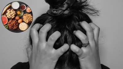 अगर आपका शरीर हर समय सुस्त रहता है और दिनभर थकान महसूस होता है तो इसके पीछे मैग्नीशियम की कमी हो सकती है। इसकी कमी से नींद अच्छी तरह से नहीं आती है और एनर्जी की कमी होती है जिससे आपको हर समय थकान जैसा फील होता है। माई एक्सपर्ट डॉक्टर' की संस्थापक, एमबीबीएस, एमडी (जनरल मेडिसिन) डॉ. शालिनी सिंह सालुंखे बता रही हैं कि मैग्नीशियम की कमी को पूरा करने के लिए डाइट में किन चीजों को शामिल करना चाहिए?
अगर आपका शरीर हर समय सुस्त रहता है और दिनभर थकान महसूस होता है तो इसके पीछे मैग्नीशियम की कमी हो सकती है। इसकी कमी से नींद अच्छी तरह से नहीं आती है और एनर्जी की कमी होती है जिससे आपको हर समय थकान जैसा फील होता है। माई एक्सपर्ट डॉक्टर' की संस्थापक, एमबीबीएस, एमडी (जनरल मेडिसिन) डॉ. शालिनी सिंह सालुंखे बता रही हैं कि मैग्नीशियम की कमी को पूरा करने के लिए डाइट में किन चीजों को शामिल करना चाहिए?