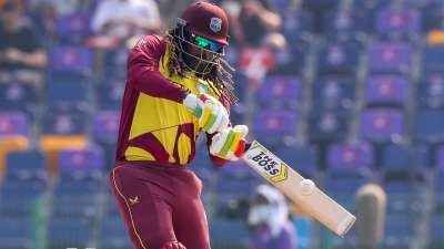 T20 क्रिकेट में सबसे ज्यादा रन बनाने के मामले में दाएं हाथ के बल्लेबाज ही नहीं, बल्कि बाएं हाथ के बल्लेबाजों का भी जलवा है। आइए जानते हैं T20 क्रिकेट के इतिहास में सबसे ज्यादा रन बनाने वाले बाएं हाथ के बल्लेबाजों के बारे में.. T20 क्रिकेट में सबसे ज्यादा रन बनाने के मामले में दाएं हाथ के बल्लेबाज ही नहीं, बल्कि बाएं हाथ के बल्लेबाजों का भी जलवा है। आइए जानते हैं T20 क्रिकेट के इतिहास में सबसे ज्यादा रन बनाने वाले बाएं हाथ के बल्लेबाजों के बारे में..