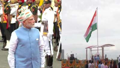 इस मौके पर प्रधानमंत्री नरेंद्र मोदी ने लगातार 9वें साल नई दिल्ली में लाल किले की प्राचीर से राष्ट्रध्वज फहराया है। इन तस्वीरों में हम इस अवसर की कुछ झलकियां देख सकते हैं। 