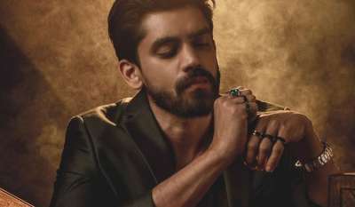 'नागिन 7' टेलीविजन पर सबसे पसंदीदा सुपरनैचुरल शोज में से एक बन गया है, जिसने कई सालों से अपनी रोमांचक कहानियों से दर्शकों को बांधे रखा है। 6वें सीजन के खत्म होने के बाद से प्रशंसक बेसब्री से नए सीजन के प्रीमियर का इंतजार कर रहे हैं और ये जाने के लिए भी काफी एक्साइटेड हैं कि इस बार किसी कास्ट किया जाएगा। 'नागिन 7' टेलीविजन पर सबसे पसंदीदा सुपरनैचुरल शोज में से एक बन गया है, जिसने कई सालों से अपनी रोमांचक कहानियों से दर्शकों को बांधे रखा है। 6वें सीजन के खत्म होने के बाद से प्रशंसक बेसब्री से नए सीजन के प्रीमियर का इंतजार कर रहे हैं और ये जाने के लिए भी काफी एक्साइटेड हैं कि इस बार किसी कास्ट किया जाएगा।