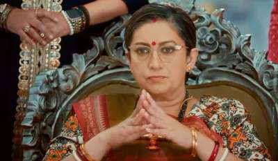 'क्योंकि सास भी कभी बहू थी 2' में तुलसी की चुनौती गौतम और करण को फिर से एक कर देगी। वहीं अपकमिंग एपिसोड में देखने को मिलेगा कि मिहिर की वापसी होने वाली है, लेकिन सवाल यह है कि क्या वह तुलसी को पहचान पाएगा या फिर सब कुछ भूलने का नाटक करेगा। वहीं अब जल्द ही गौतम और करण का भी सच सामने आने वाला है, जो उन्होंने अपमी मां तुलसी से छुपाया है। 'क्योंकि सास भी कभी बहू थी 2' में तुलसी की चुनौती गौतम और करण को फिर से एक कर देगी। वहीं अपकमिंग एपिसोड में देखने को मिलेगा कि मिहिर की वापसी होने वाली है, लेकिन सवाल यह है कि क्या वह तुलसी को पहचान पाएगा या फिर सब कुछ भूलने का नाटक करेगा। वहीं अब जल्द ही गौतम और करण का भी सच सामने आने वाला है, जो उन्होंने अपमी मां तुलसी से छुपाया है।