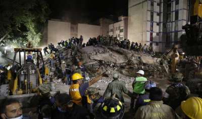मेक्सिको में आए 7.1 तीव्रता के भीषण भूकंप में कम से कम 248 लोग मारे गए हैं