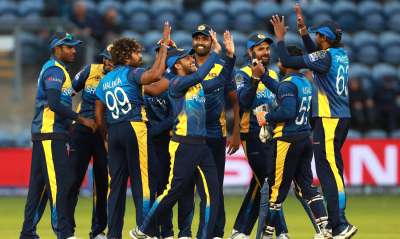 श्रीलंका ने आईसीसी विश्व कप-2019 में सोफिया गार्डन्स स्टेडियम में खेले गए बारिश से बाधित मैच में अफगानिस्तान को 34 रनों से हरा दिया।