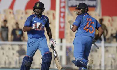भारत ने टॉस जीतकर पहले बल्लेबाजी की। भारत के लिए रायडू और रोहित की साझेदारी काफी महत्वपूर्ण रही। इन दोनों की बदौलत भारत 377 रनों का विशाल स्कोर खड़ा करने में कामयाब रहा।