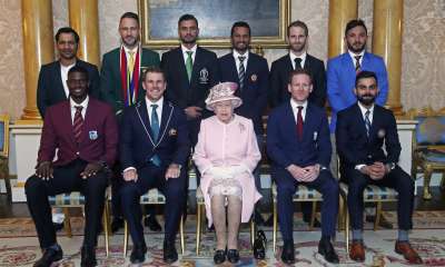वर्ल्ड कप शुरु होने से पहले इंग्लैंड की महारानी से मिले सभी टीम के कप्तान।
