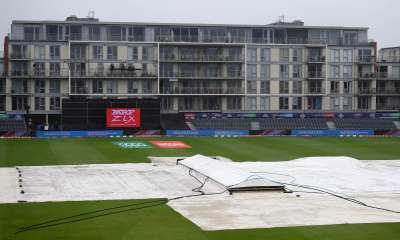 काउंटी ग्राउंड पर बुधवार को बांग्लादेश और श्रीलंका के बीच खेला जाने वाले मैच बिना एक भी गेंद फेंके बारिश के कारण रद्द कर दिया गया।