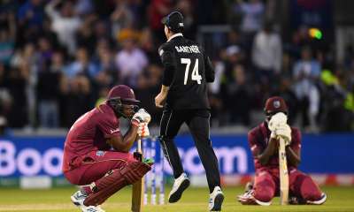 इंग्लैंड के ओल्ड ट्रेफर्ड स्टेडियम, मैनचेस्टर में खेले जा रहे आईसीसी विश्व कप 2019 के 29वें रोमांचक मैच में न्यूजीलैंड ने वेस्ट इंडीज के खिलाफ मैच में 5 रन से जीत हासिल की।