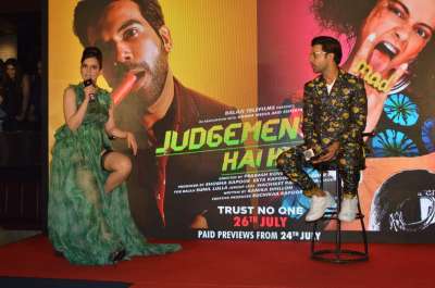 मुंबई में आज कंगना रनौत और राजकुमार राव की फिल्म 'जजमेंटल है क्या' का गाना 'वखरा स्वैग' रिलीज किया गया।