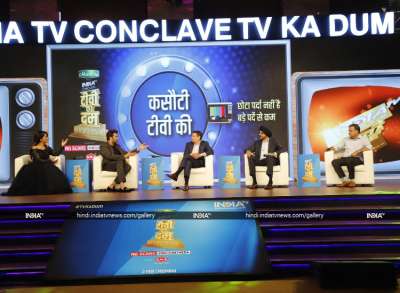 इंडिया टीवी के कॉन्क्लेव TV Ka Dum में बतौर स्पेशल गेस्ट पहुंचे 21st सेंचुरी फॉक्स के प्रेसिडेंट उदयशंकर, वाययॉम 18 के सीओओ राज नायक, सोनी एंटरटेनमेंट के एमडी-सीईओ एन पी सिंह। &amp;nbsp;