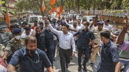 गोवा के मुख्यमंत्री को लेकर BJP में सस्पेंस बरकरार; नड्डा से मिलेंगे सावंत