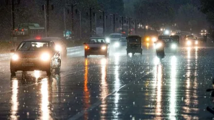 दिल्ली-NCR में झमाझम बारिश, जानें अन्य राज्यों में कैसा रहेगा मौसम का हाल