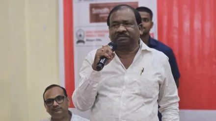 बाथरूम में गिरे झारखंड के शिक्षा मंत्री, मस्तिष्क में लगी ऐसी चोट, इलाज के लिए एयरलिफ्ट कर लाया गया दिल्ली