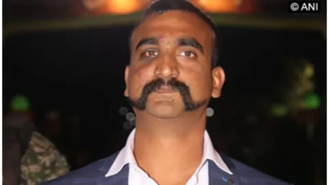 F-16 को मार गिराने वाले अभिनंदन ने छोड़ी वायुसेना की नौकरी, प्राइवेट एयरलाइन से पायलट के तौर पर जुड़े
