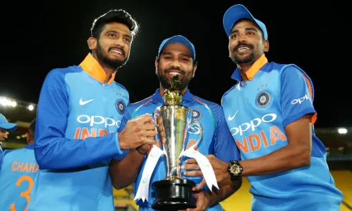 ऑस्ट्रेलिया के खिलाफ सीरीज के लिए भारतीय टीम का चयन कल, इन खिलाड़ियों को मिल सकता है मौका- India TV Hindi