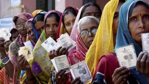 अगर नहीं है वोटर आईडी कार्ड तब भी डाल सकेंगे वोट- India TV Hindi
