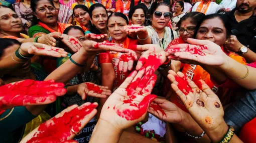 भारत और पाकिस्तान मैच का विरोध- India TV Hindi