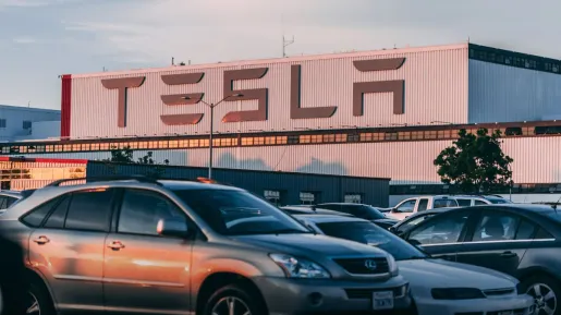 Elon Musk के भारत दौरे से पहले बड़ा संकेत, भारत की नई EV पॉलिसी बैठक में शामिल हुआ Tesla का सलाहकार