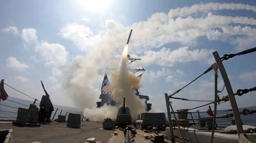 Missile Launched From US Navy Ship In Support Of Operation Epic Fury- India TV Hindi
