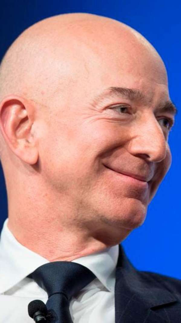 Jeff Bezos is at number three in the list of rich.  Bezos has assets of $ 122 billion.