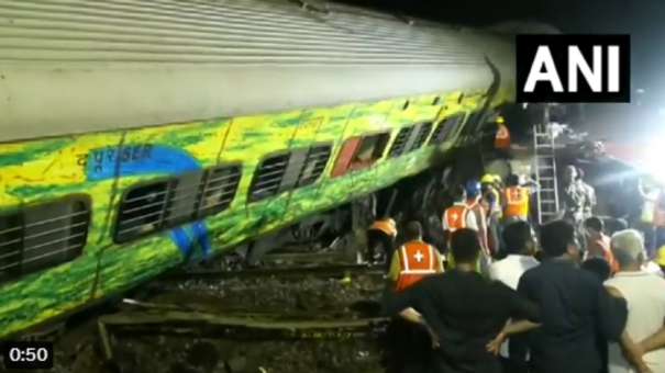  LIVE: ओडिशा में तीन ट्रेनों की टक्कर में अबतक 233 लोगों की मौत, 1000 से ज्यादा घायल, जानें पल-पल के अपडेट्स
