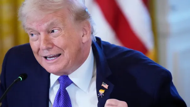 'ईरानी देशभक्तों, विरोध रखें जारी, संस्थानों पर करें कब्जा, आ रही है मदद,' खामनेई के खिलाफ ट्रंप ने छेड़ा बिगुल