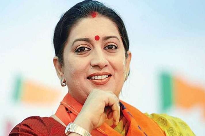 Smriti Irani becomes Minister of Women and Child Development; and Minister  of Textiles in Modi Cabinet - मोदी सरकार के विभागों का हुआ ऐलान, स्मृति  ईरानी को मिला यह विभाग - India