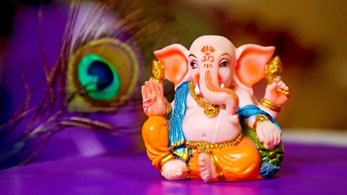 Sankashti Ganesh chaturthi subh muhurat date time puja vidhi vrat katha and  signification sawan 2019: Sankashti Ganesh Chaturthi: सावन में ऐसे करें  संकष्ठी चतुर्थी के दिन गणेश जी की पूजा, होगी हर