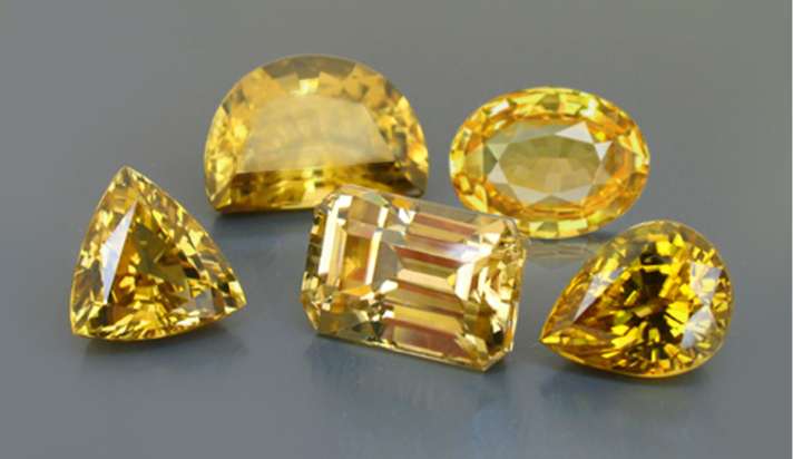 Pukhraj or yellow sapphire gemstone wearing according to zodiac ...