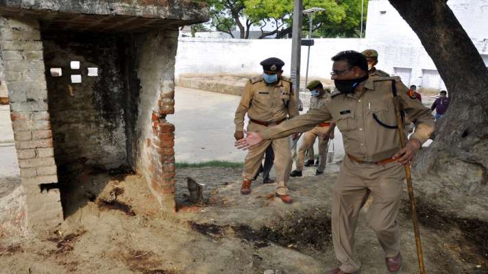 vikas dubey large number of weapons recovered from his kanpur ...