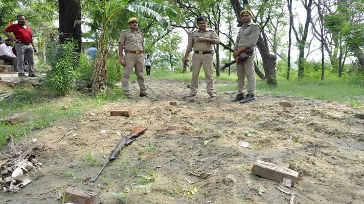 Kanpur Encounter Vikas Dubey mother says kill him । Kanpur ...