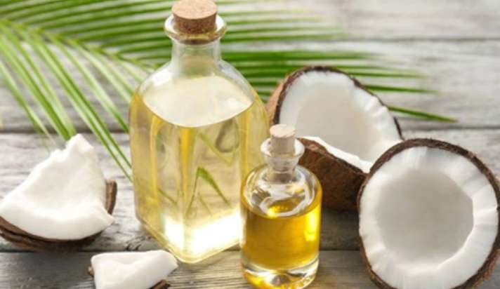 Benefits Of Coconut Oil Take One Teaspoon Of Coconut Oil On An Empty Stomach To Immunity Boost Diabetes र ज न ख ल प ट प ए एक चम मच न र यल त ल इम य न ट ब स ट ह न क स थ म ल ग य