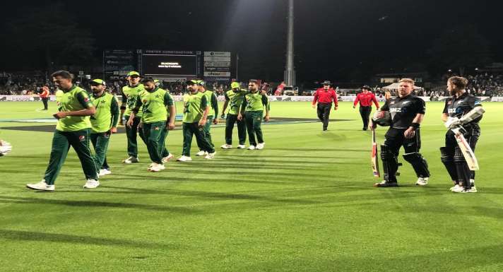 Pak Vs Nz New Zealand Beat Pakistan By 9 Wickets In Second T20 Match India Tv Hindi News