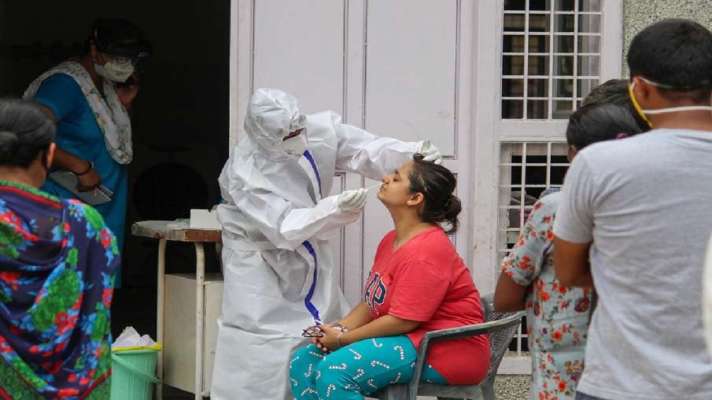 Coronavirus is spreading fast pace, next four weeks important: Central government |तेज गति से फैल रहा है कोरोना वायरस , अगले चार हफ्ते अहम: केन्द्र सरकार - India TV Hindi News